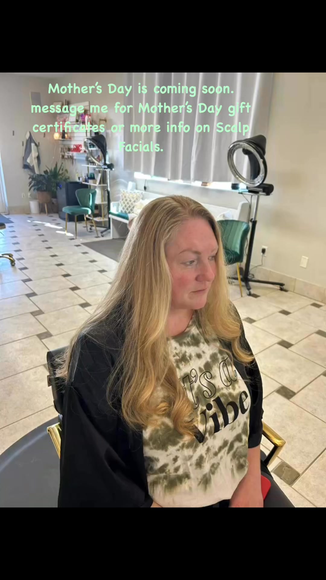 Michelle reviewing a client's scalp health on the monitor